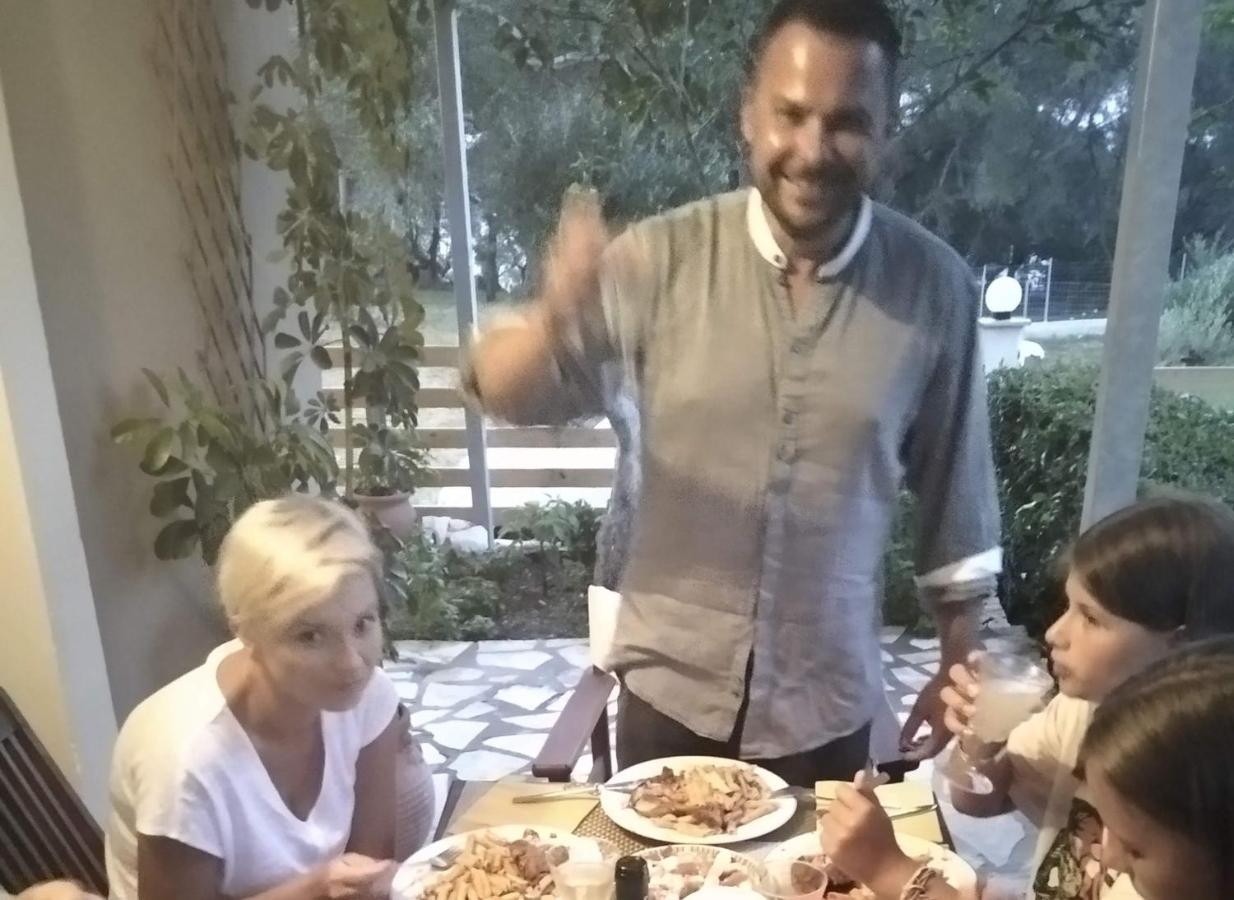 דירות Notos Spiti Lou מראה חיצוני תמונה